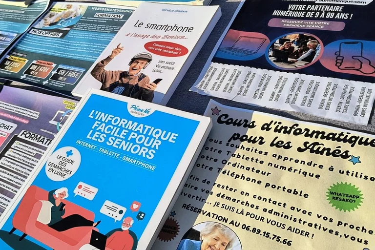 Supports de formation numérique pour les aînés